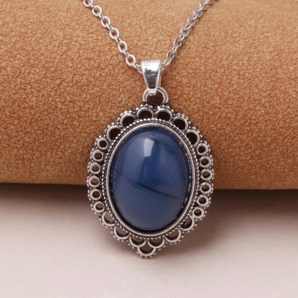 Restock- Blue Oval Stone Pendant Necklace - Picture 1 of 5
